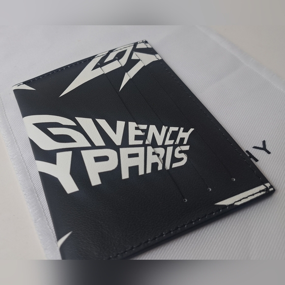 Givenchy Paris Cardholder  Wallet Pocket Calf Leather Accessory Black Rare - Picture 8 of 16